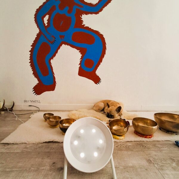 gallery-item